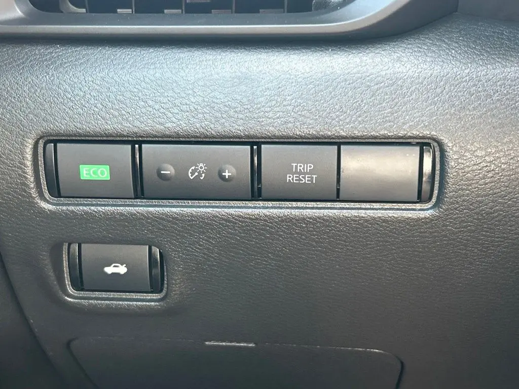 2025 Nissan Sentra - $18,972