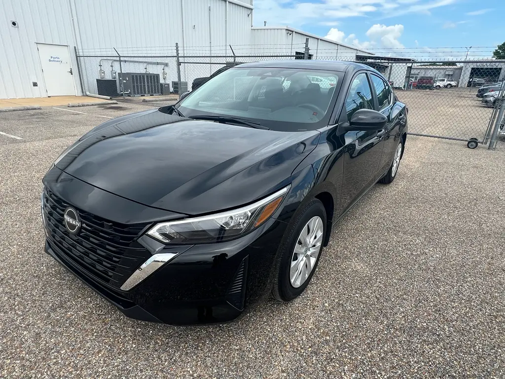 2025 Nissan Sentra - $24,085