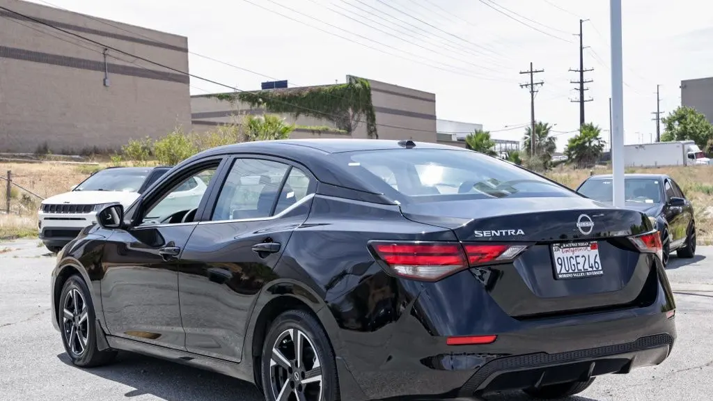2025 Nissan Sentra SV