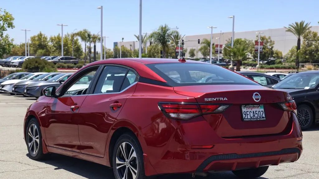 2023 Nissan Sentra SV