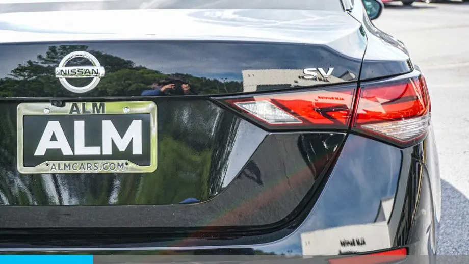 2023 Nissan Sentra SV