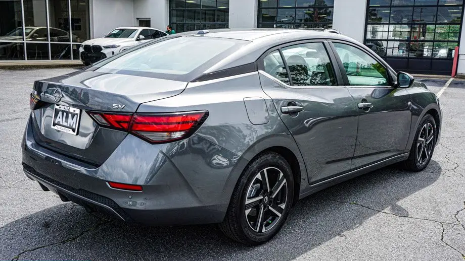 2024 Nissan Sentra SV