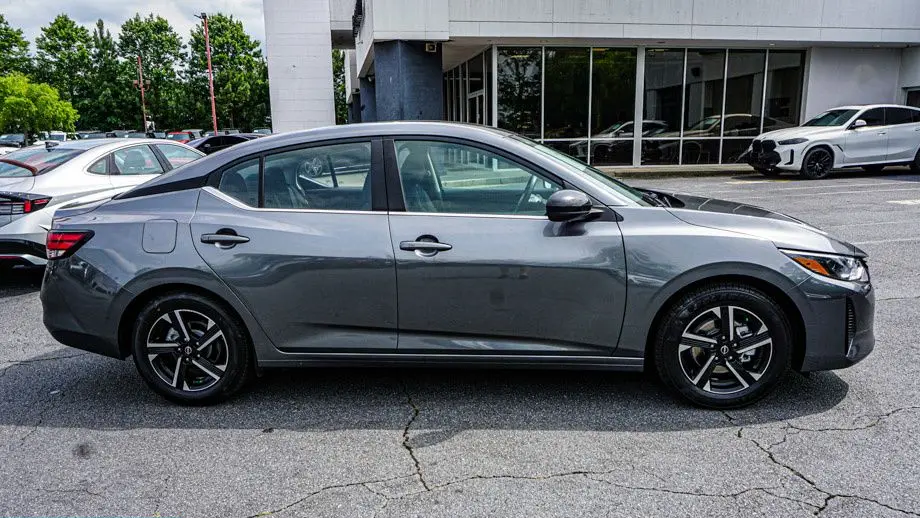 2024 Nissan Sentra SV
