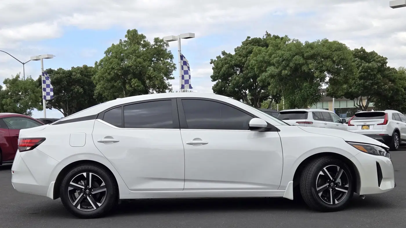 2025 Nissan Sentra SV