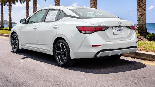 2025 Nissan Sentra SV