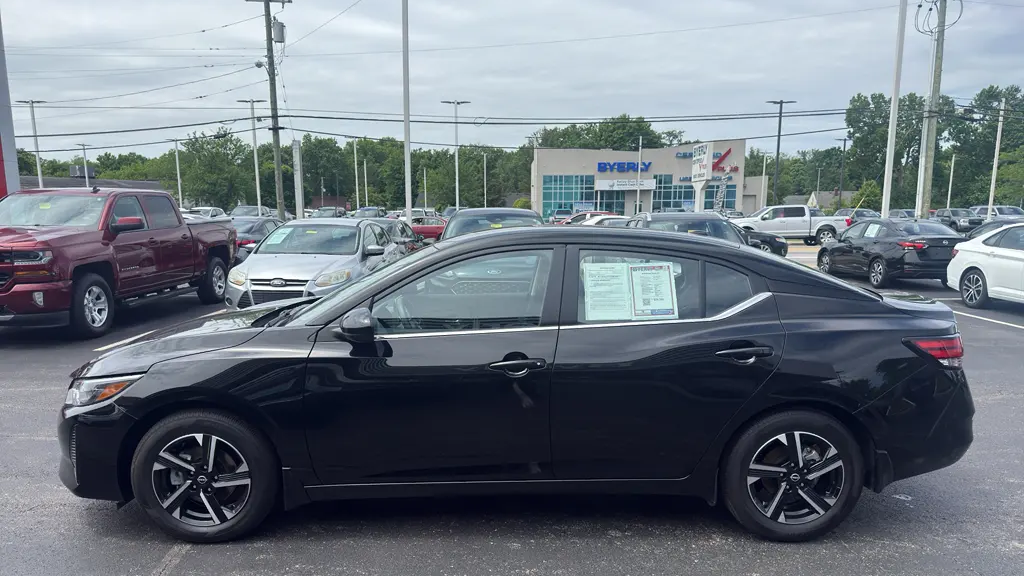 2025 Nissan Sentra SV