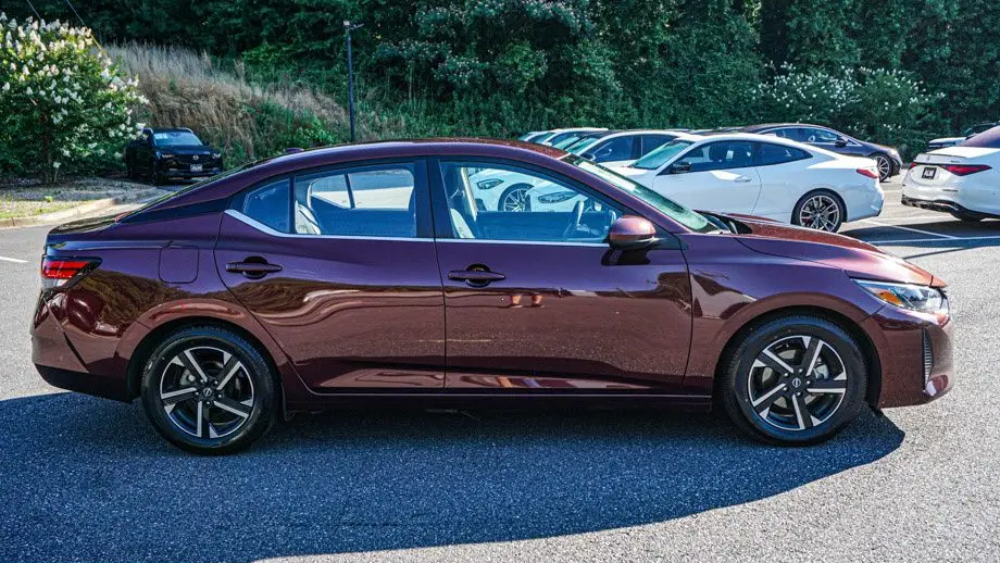 2024 Nissan Sentra SV