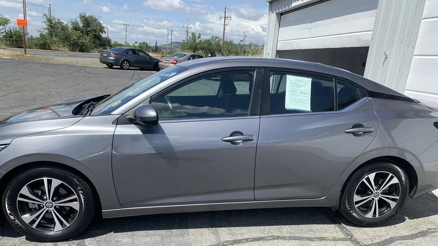 2023 Nissan Sentra SV