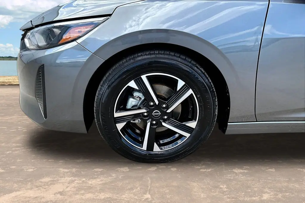 2025 Nissan Sentra - $19,500