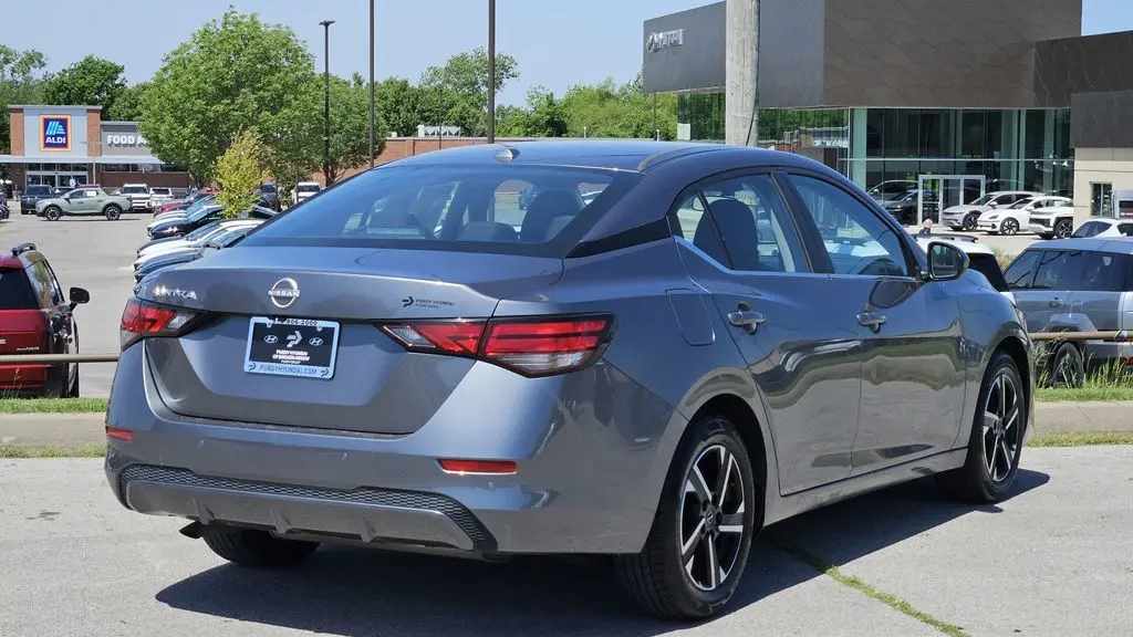 2025 Nissan Sentra SV