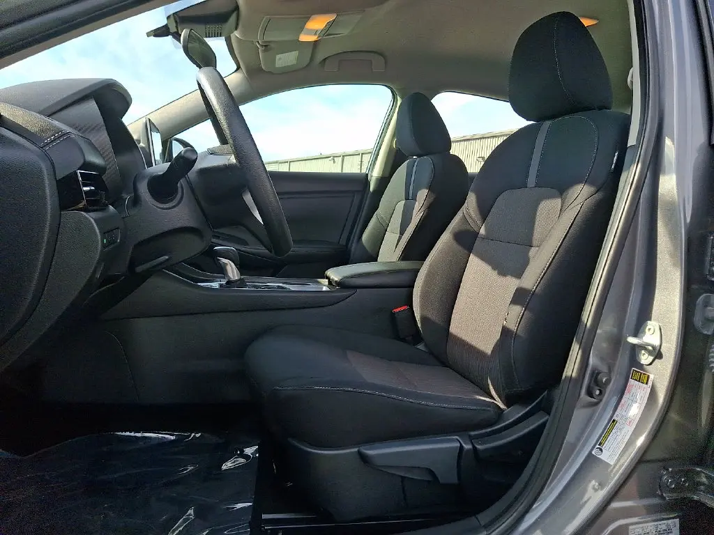 2024 Nissan Sentra - $17,200