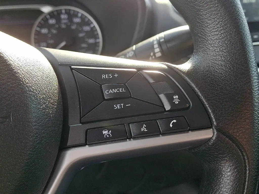 2024 Nissan Sentra - $17,200