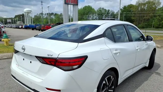 2024 Nissan Sentra SV
