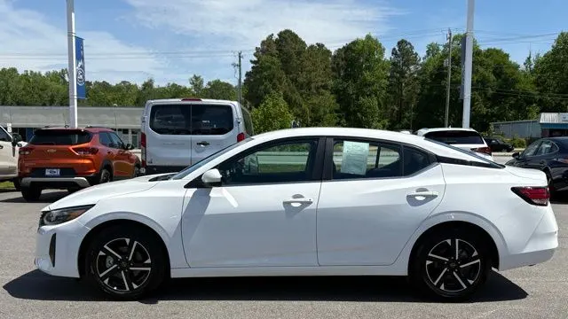 2025 Nissan Sentra SV