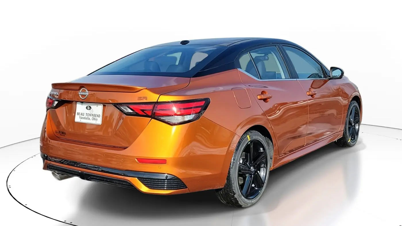 2025 Nissan Sentra SR