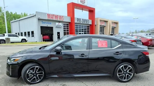 2025 Nissan Sentra SR