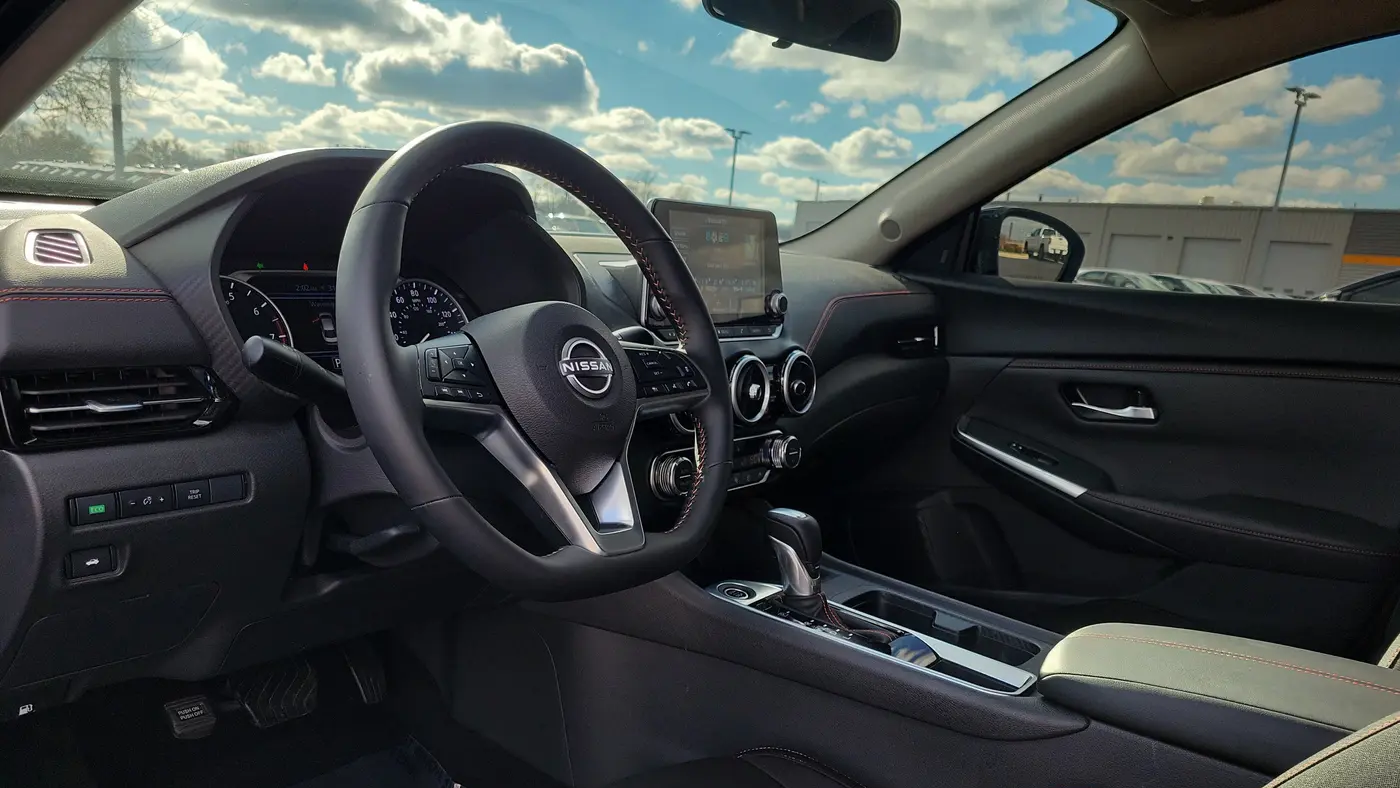 2025 Nissan Sentra SR