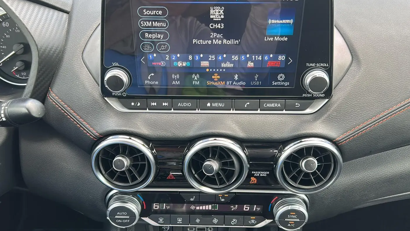 2025 Nissan Sentra SR