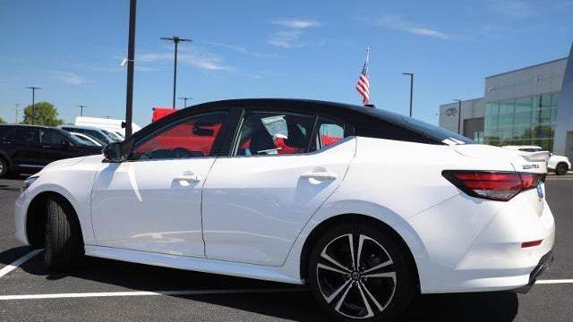 2022 Nissan Sentra SR