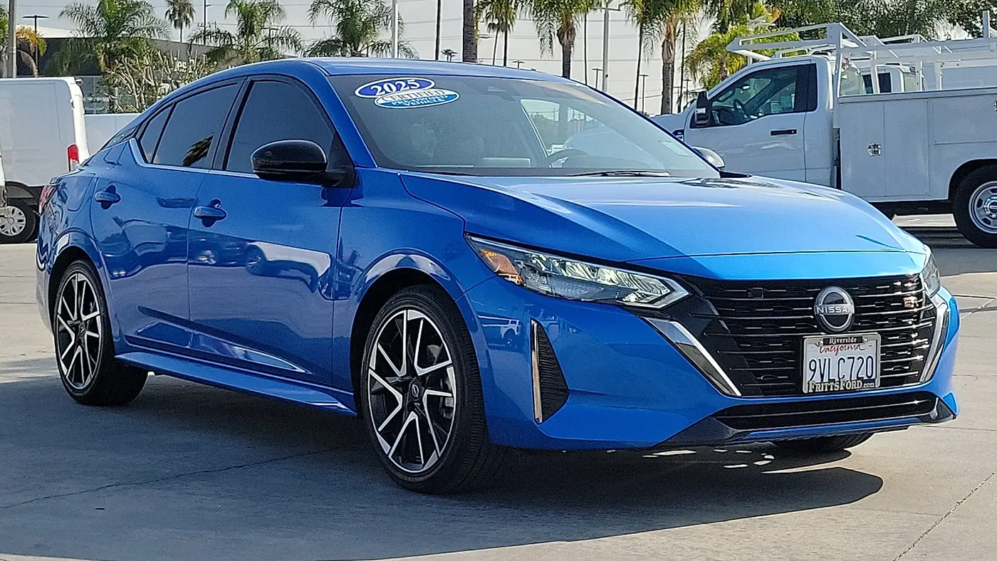 2025 Nissan Sentra SR