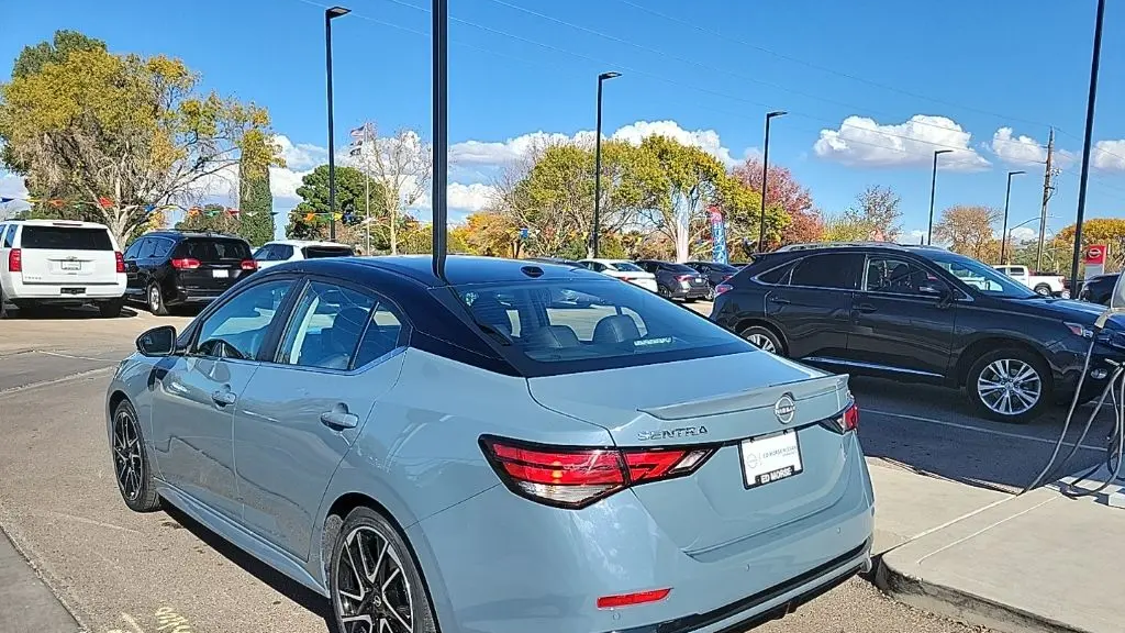 2025 Nissan Sentra SR
