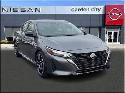 2025 Nissan Sentra SR 4DR Sedan