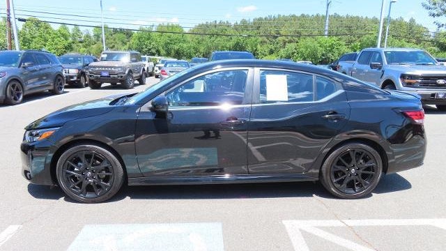 2025 Nissan Sentra SR