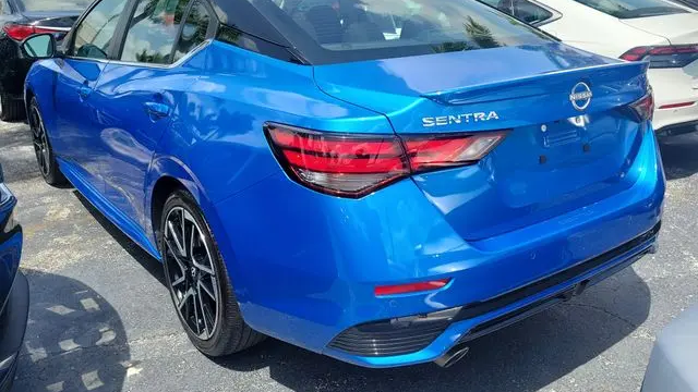 2025 Nissan Sentra SR