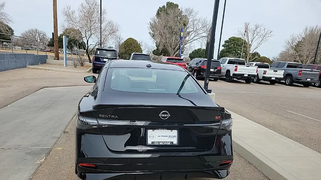 2026 Nissan Sentra SR