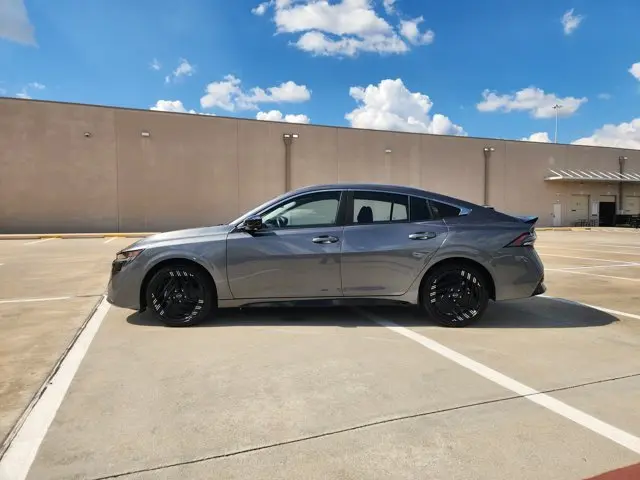 2026 Nissan Sentra - $25,580