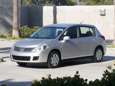 Photo of a 2011 Nissan Versa 1.8 S 4DR Hatchback 6M for sale