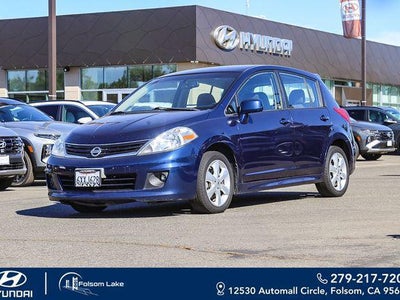 2012 Nissan Versa 1.8 SL 4DR Hatchback