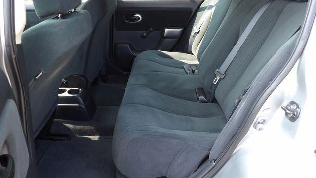 2011 Nissan Versa 1.8 S