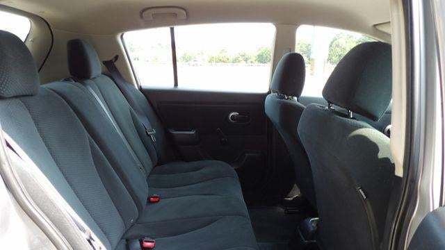 2011 Nissan Versa 1.8 S