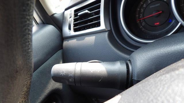 2011 Nissan Versa 1.8 S
