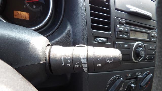 2011 Nissan Versa 1.8 S