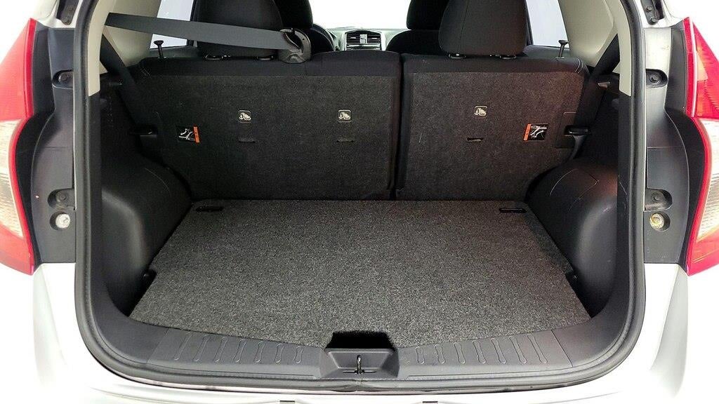 2015 Nissan Versa Note SV