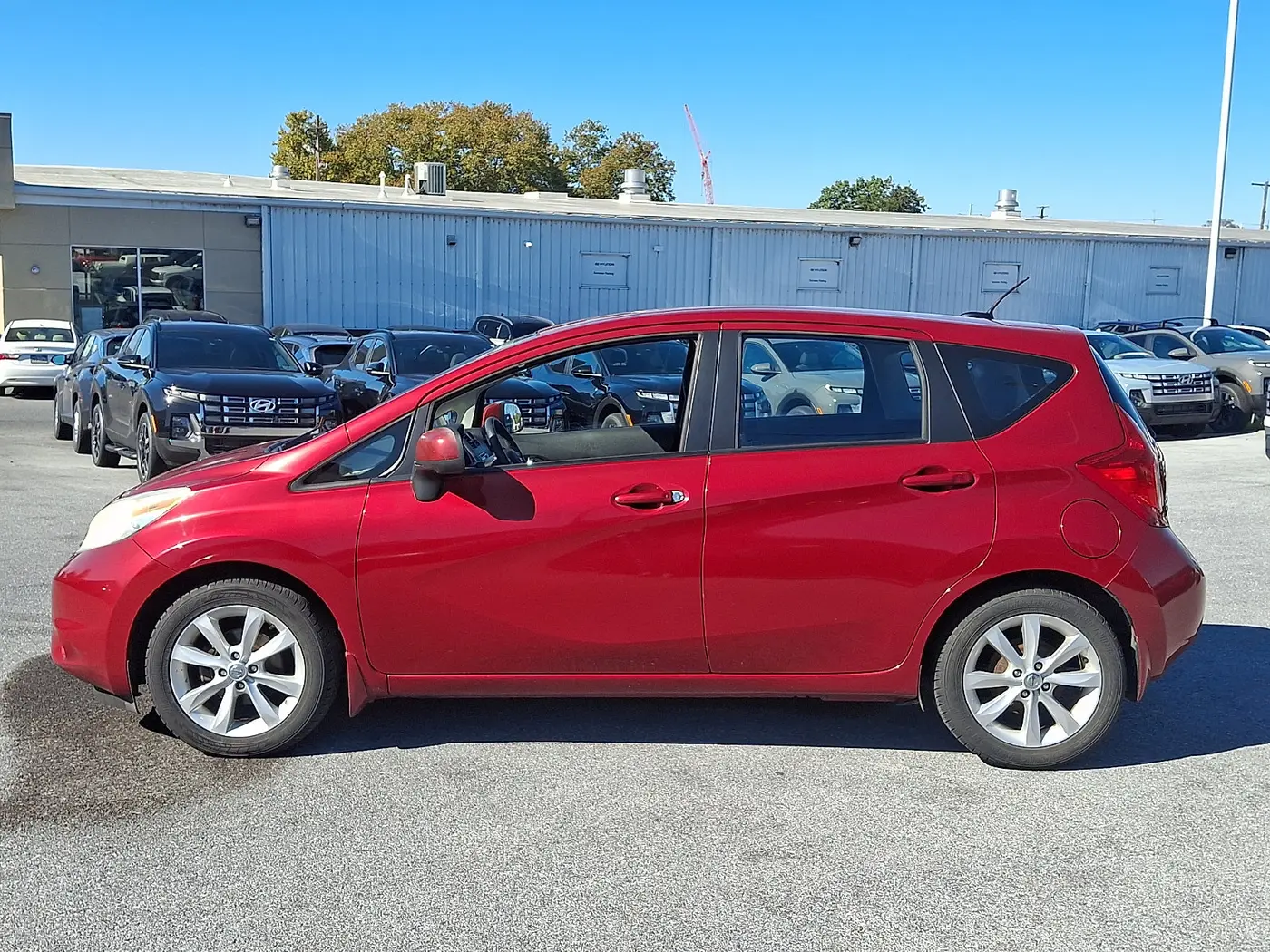 2014 Nissan Versa - $7,366