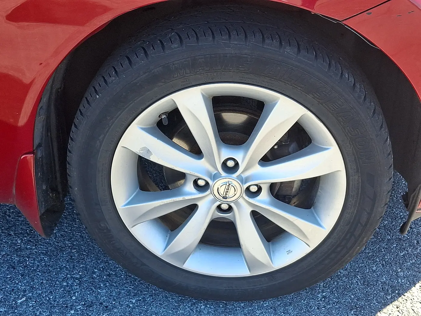 2014 Nissan Versa - $7,366