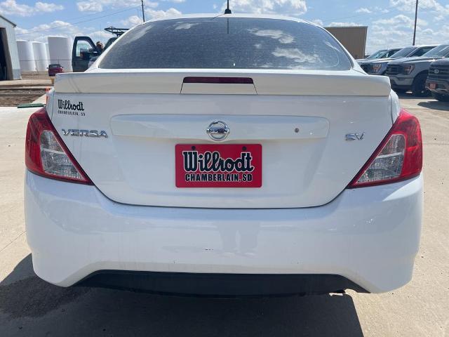 2018 Nissan Versa - $8,000