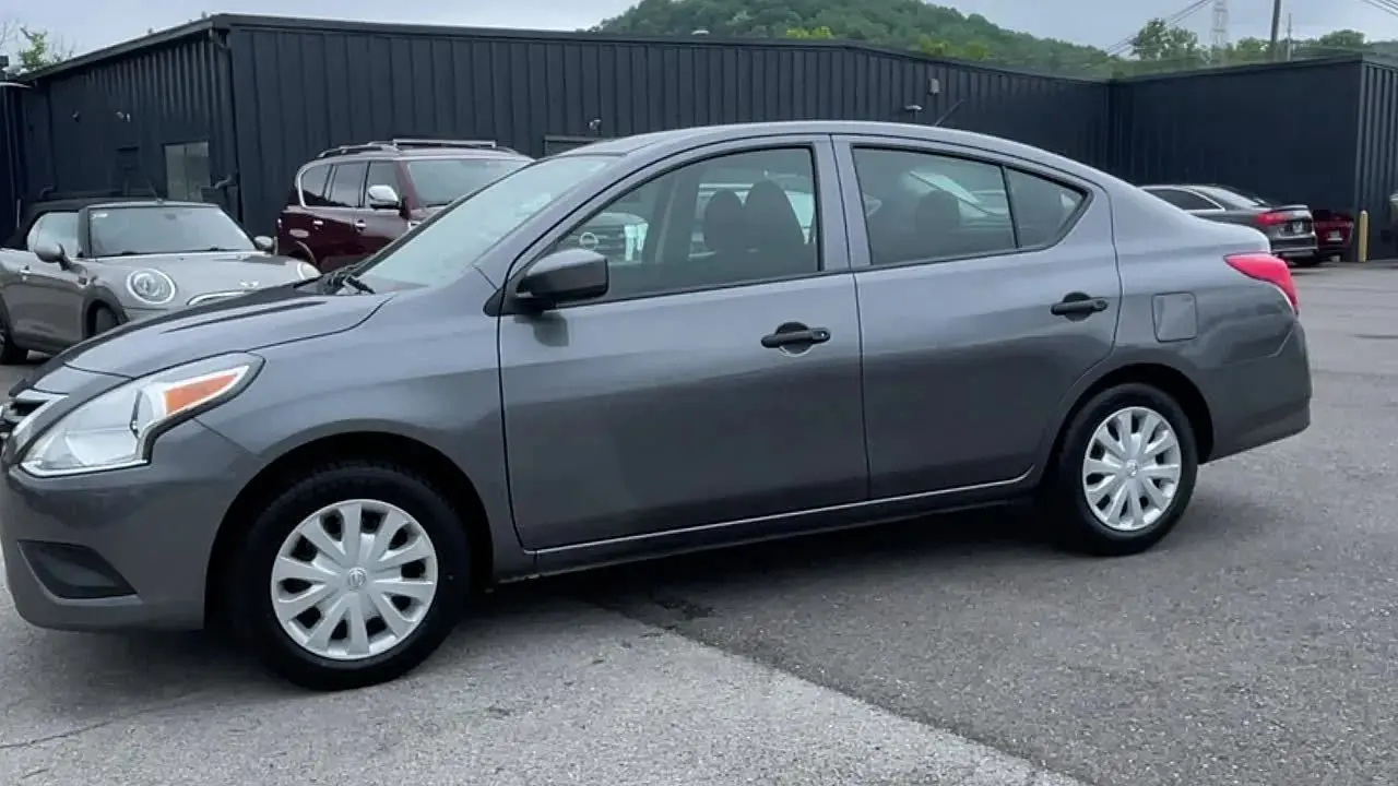 2019 Nissan Versa S