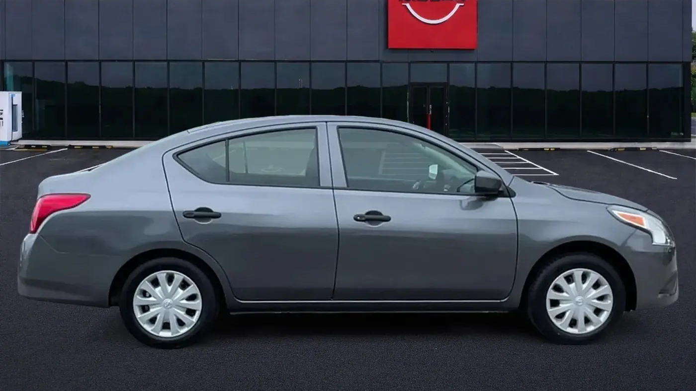2019 Nissan Versa S