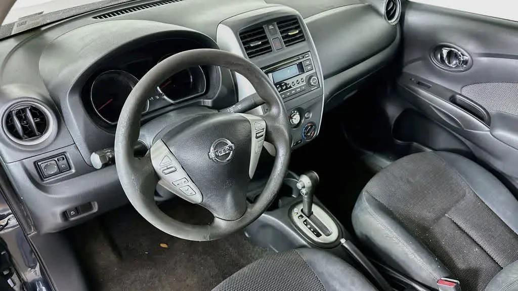 2015 Nissan Versa 1.6 S