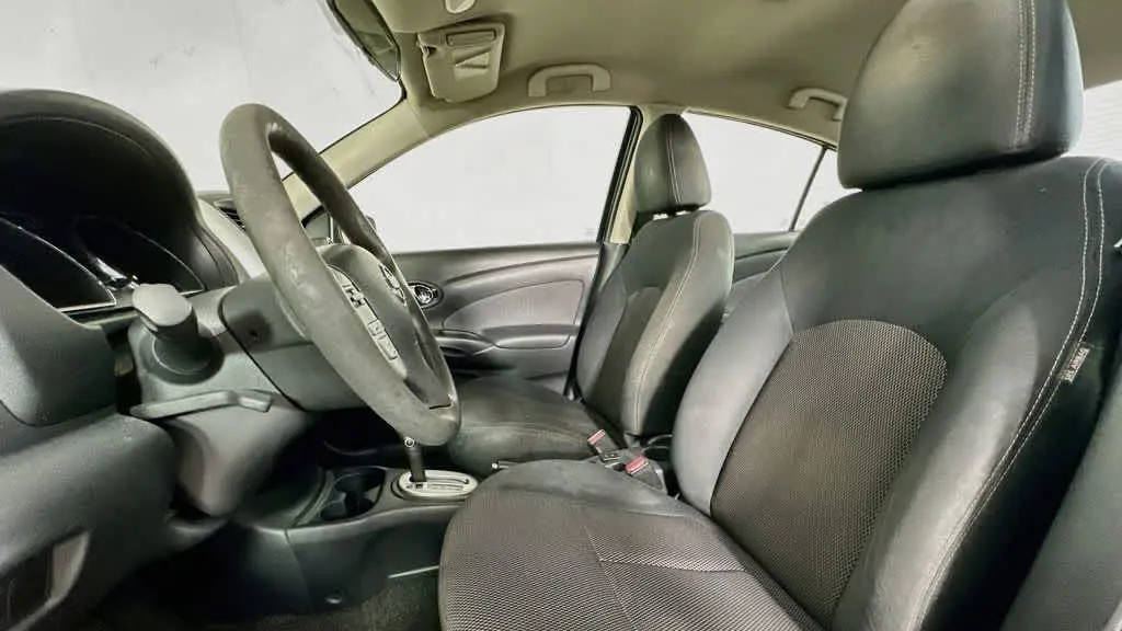 2015 Nissan Versa 1.6 S