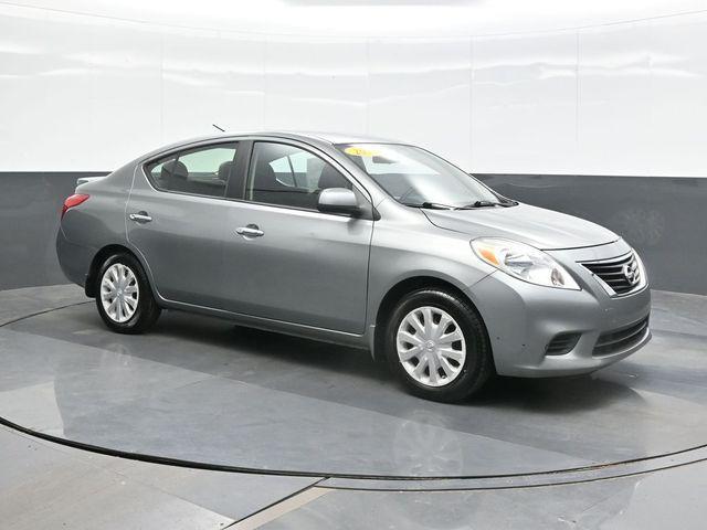 2013 Nissan Versa - $6,991