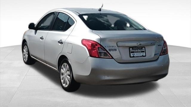 2012 Nissan Versa 1.6 SV