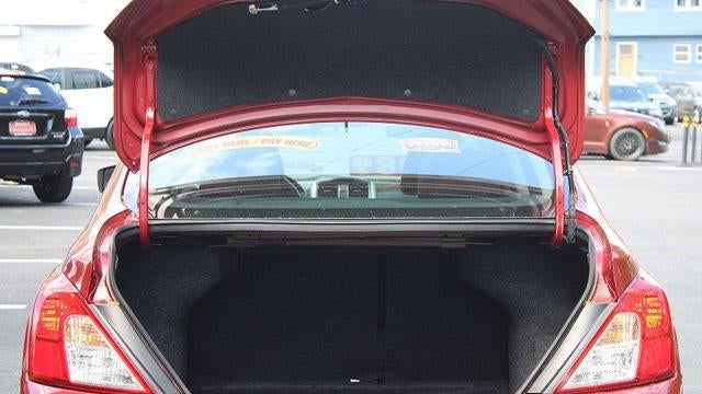 2017 Nissan Versa 1.6 S
