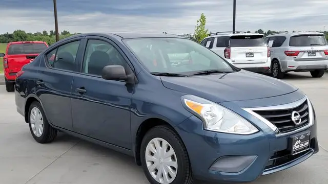 2015 Nissan Versa 1.6 S