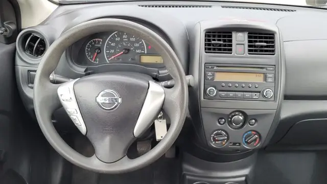2015 Nissan Versa 1.6 S