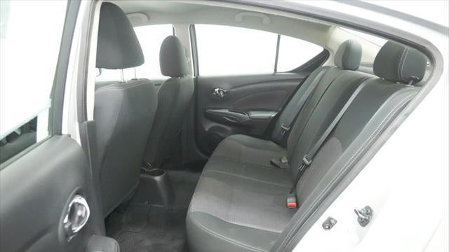 2017 Nissan Versa 1.6 SV